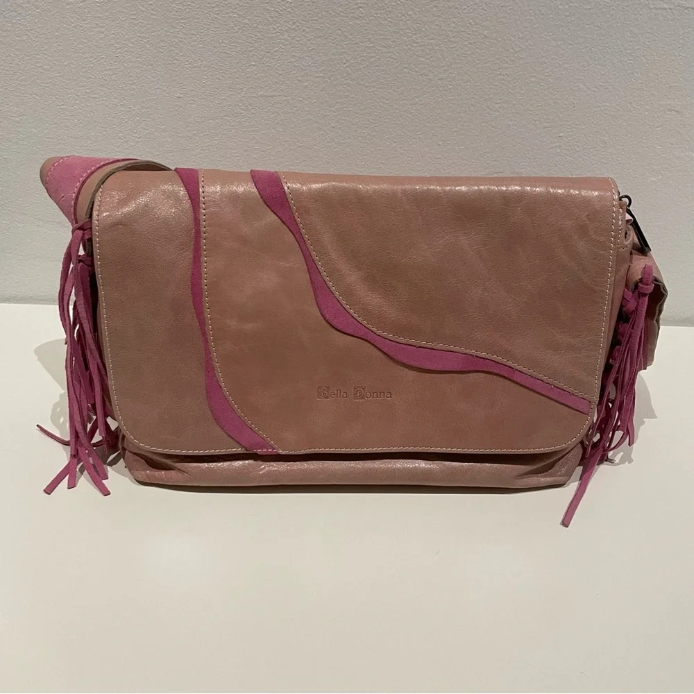Bella Donna Italian crafted leather handbag with fringe. In Barbie pink. - Picture 3 of 12